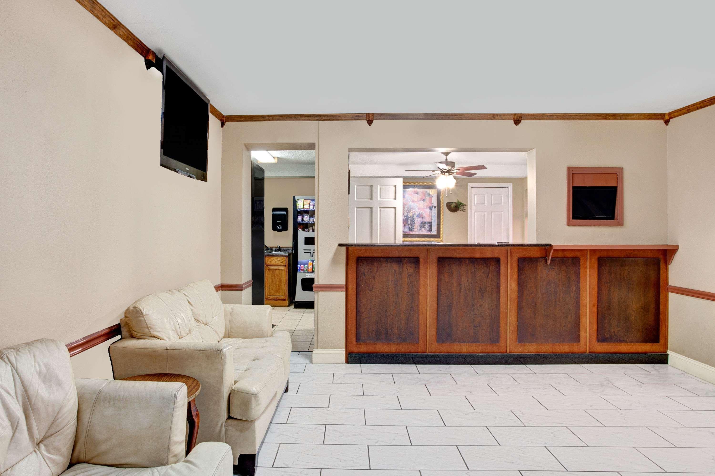 Super 8 By Wyndham West Memphis Hotell Eksteriør bilde