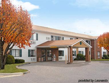 Super 8 By Wyndham West Memphis Hotell Eksteriør bilde